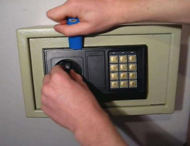 察布查尔锡伯24小时上门开锁公司